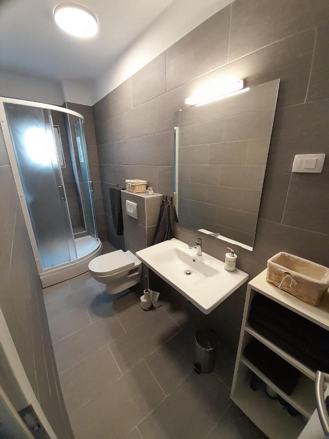Apartman Vitamare 160 M From The Beach Нови-Винодолски Экстерьер фото